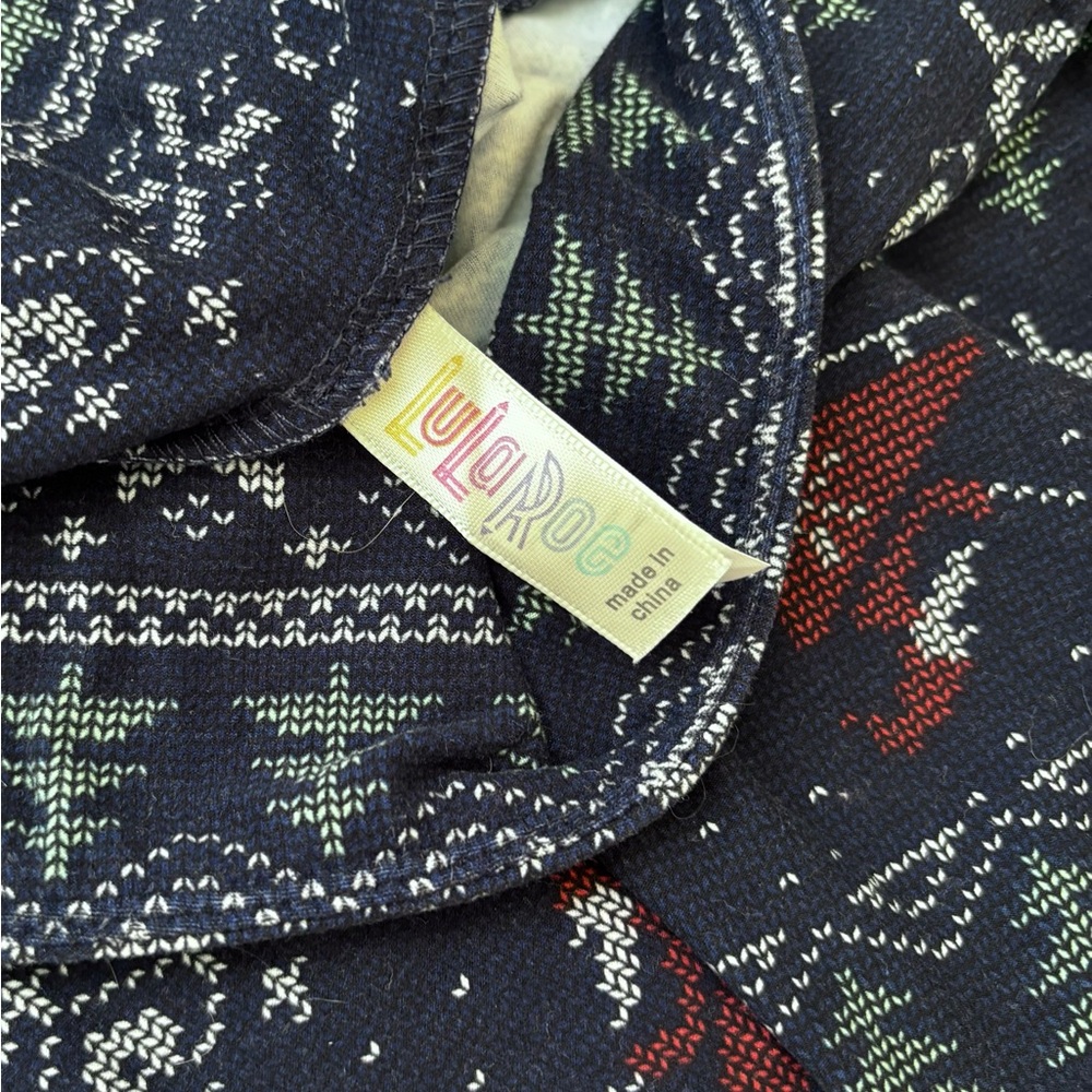 LuLaRoe Leggings in a Christmas Cross Stitch Pattern - Picture 3 of 4